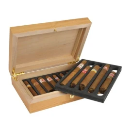 Adorini Cedro utazó humidor spanyol cédrusfából 13 szál szivar számára