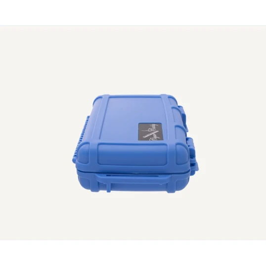 Cigar Caddy Blue kis méretű utazó humidor 5 szál szivar részére, kézre akasztható pánttal - kék - Humidor 5-20 szál szivarnak