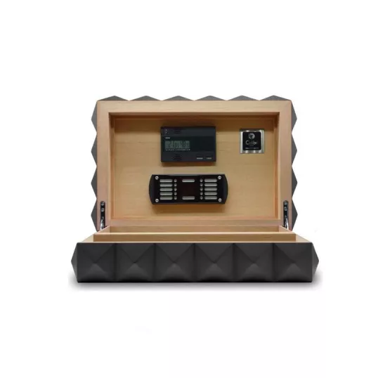 Colibri Quasar humidor 45-50 szál szivar számára, matt fekete színű digitális hygrométerrel - Daniel Marshall Edition