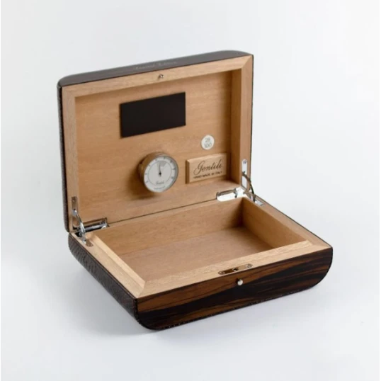 Gentili Limited Edition Ebano Makassar humidor – krokodilbőr borítással, 50–70 szivar részére – 82/100 - Humidor 40-80 szál szivarnak