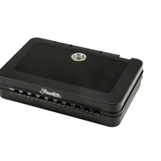 Passatore, lakattal zárható acryl utazó humidor 5 szál szivar részére, fekete színű