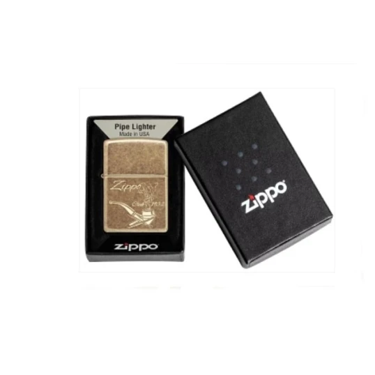 Zippo Pipe Club 1932 Antique Brass pipaöngyújtó – antik sárgaréz, gravírozott mintával