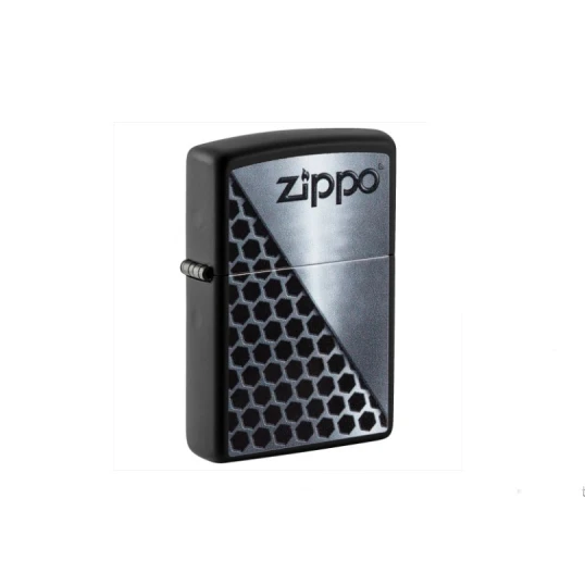 Zippo ajándék szett – Fekete-ezüst színű hatszög mintás benzines öngyújtó, 125 ml benzin és tűzkő készlet díszdobozban