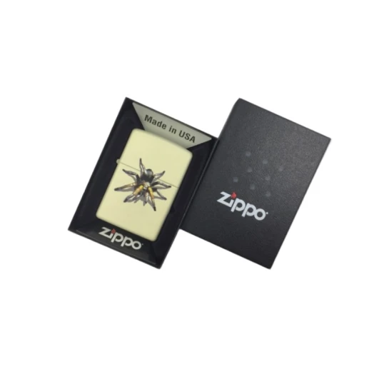 Zippo Tarantula benzines öngyújtó – krémszínű matt, Barrett Smythe pók motívummal - Benzines vihar öngyújtók