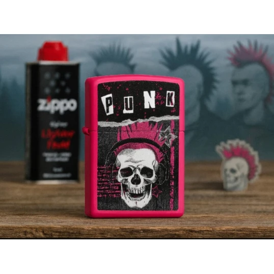 Zippo Punk Skull Design benzines öngyújtó – élénk pink, fejhallgatós koponyamintával - Benzines vihar öngyújtók