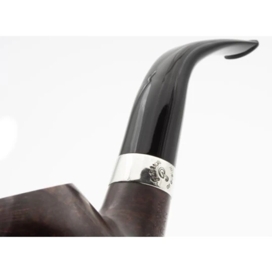 Peterson Aran XL02 barna polírozott bent apple pipa – 9 mm filteres, fishtail szopókával