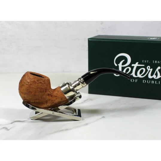 Peterson Barley Spigot Fishtail Bent Apple natúr homokfúvott pipa sterling ezüst díszítéssel - Peterson of Dublin