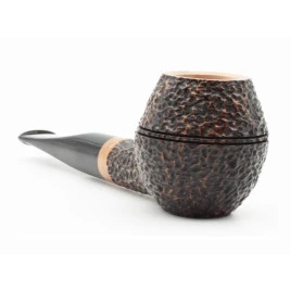 Rattray s Skye Rustic 207 rusztikolt  bruyer pipa 9mm filterrel - Sötétbarna színű