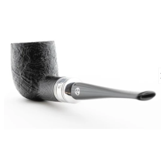 Rattray's Newcastle Sandblast Billiard egyenes bruyere pipa fémgyűrűvel – fekete homokfúvott felülettel, 9 mm filteres - Rattrays Newcastle