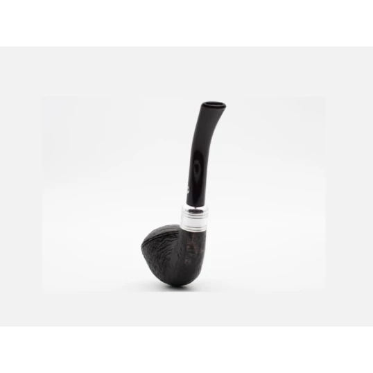Rattray s Newcastle Sandblast 178 fekete színű homokfúvott briar pipa 9mm-es filterrel - Hajlított pipaszárral - Bent