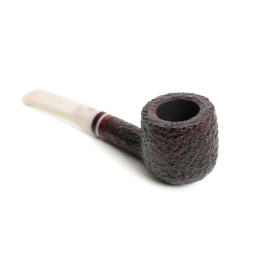 Savinelli Avorio 121 hanga gyökér pipa 9mm-es filterrel, elefántcsont színű enyhén hajlított nyerges szárral