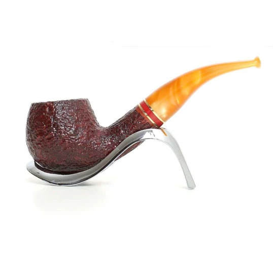 Savinelli St. Nicholas 2024 - 646 hanga gyökér pipa, 9 mm filter, borostyán sárga színű akril enyhén hajlított szár, arany-piros színű gyűrű - Savinelli St. Nicholas