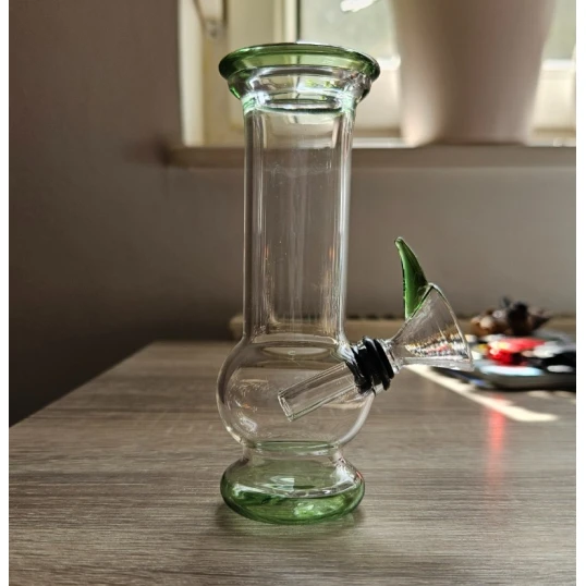 Mini üveg bong – zöld színű, 12 cm - Bongok és kiegészítők