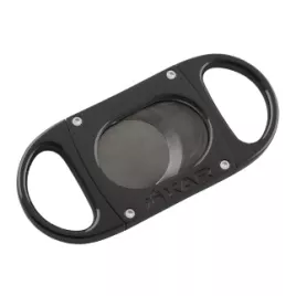 Xikar M8 Metal Body Cutter Black on Black dupla pengés guillotine szivarvágó – fém vázzal, nagy méretű szivarokhoz