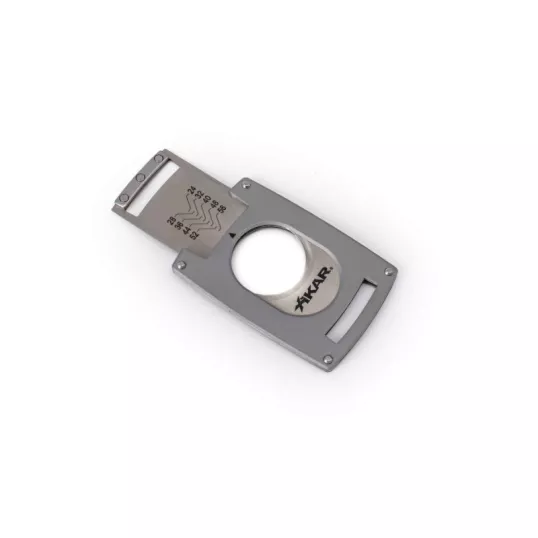 Xikar Ultra Slim Silver szivarvágó ezüst színű - nagy méretű szivarokhoz is!